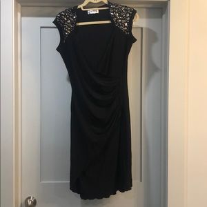 Beautiful Black Joseph Ribkoff dress!